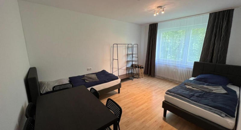 Velbert Monteurwohnung Siebeneicker: Schlafzimmer 2 mit Sitzecke
